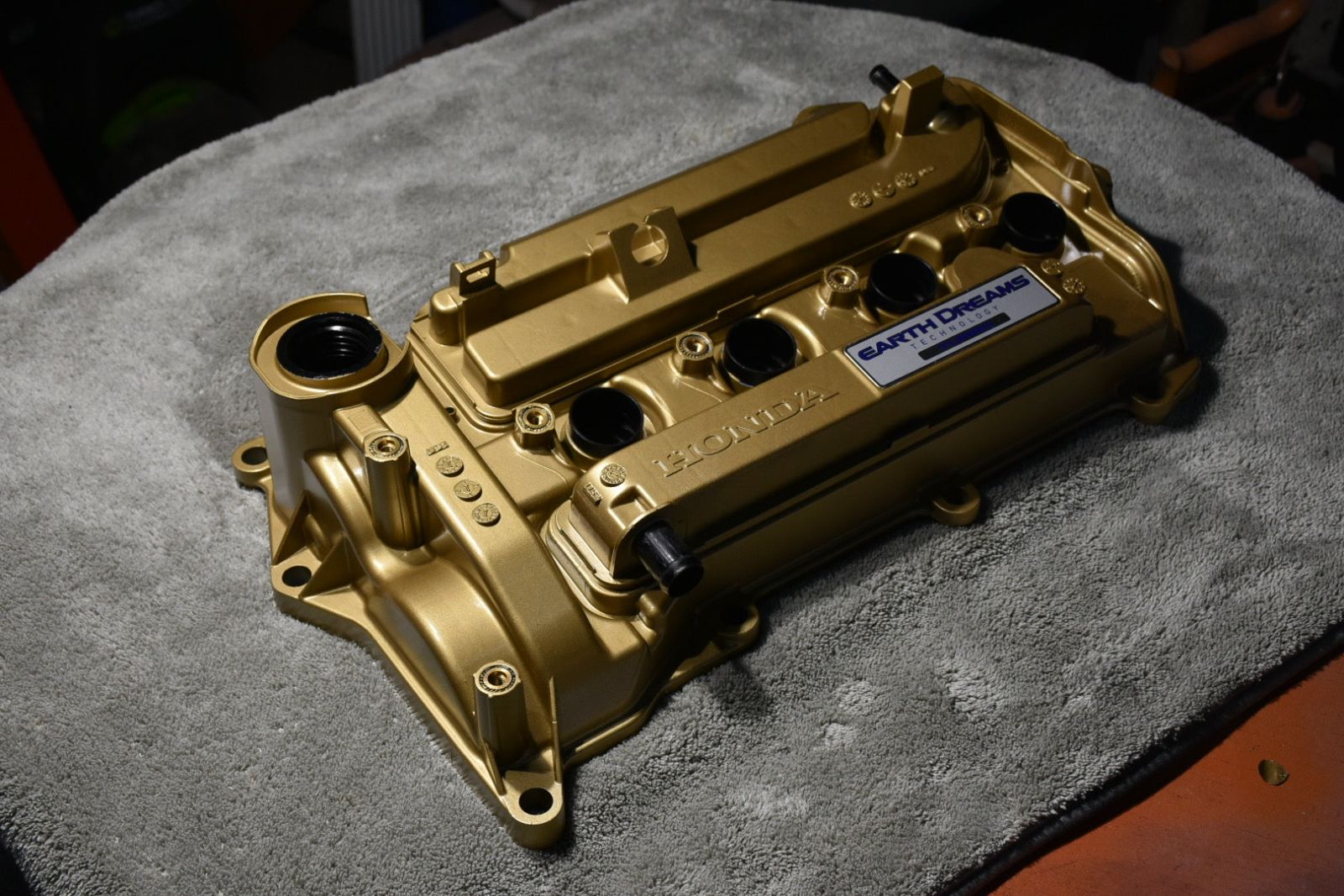 Precision Meets Style The Aesthetics of Valve Cover Customization Yichou